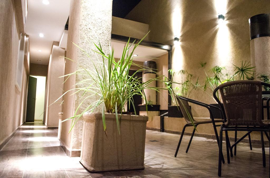 Hotel Vina De Italia Cordoba Exterior photo